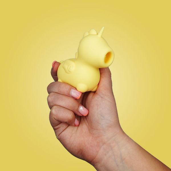 Unihorn vibrator - Bean Blossom, pulsating tongue