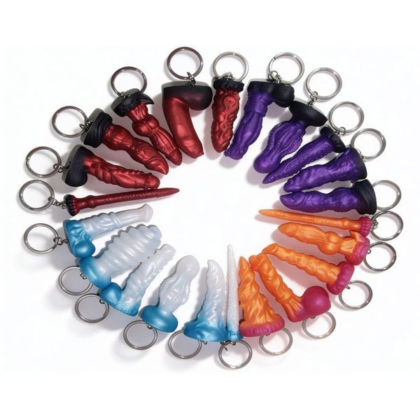Keychain &ldquo;Ocean of Temptation&rdquo; purple-black