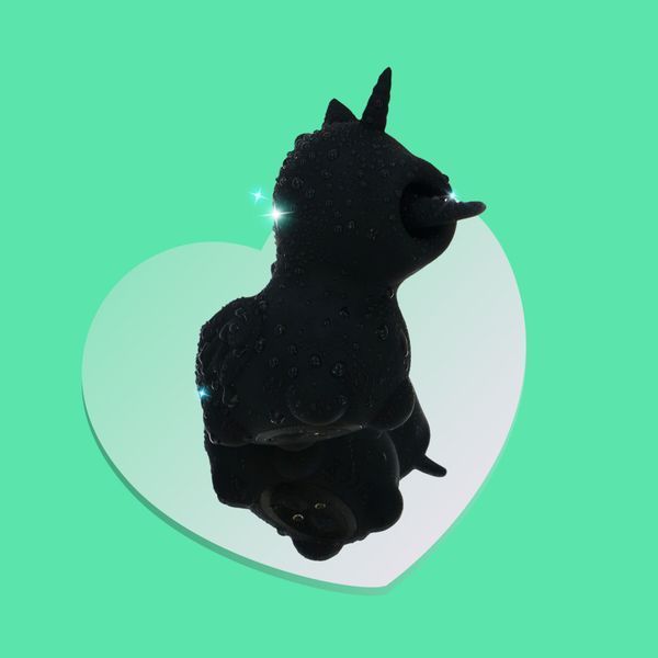 Unihorn vibrator - Wild Spirit, caressing tongue