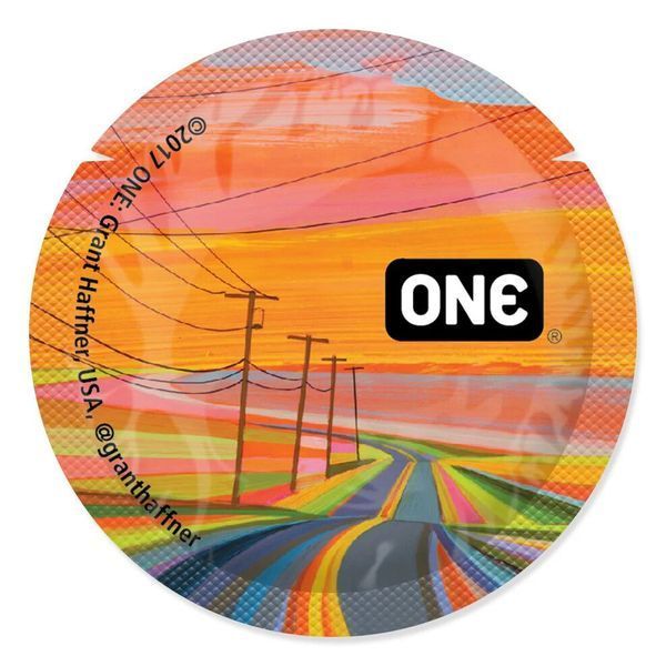 Набір презервативів ONE Classic Select Artist Collection, 100 шт, зі змазкою, паковання-тубус SX0741 SafeYourLove