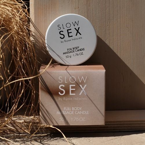 Świeca do masażu z olejkami aromatycznymi Bijoux Indiscrets Świeca do masażu Slow Sex, 50 ml