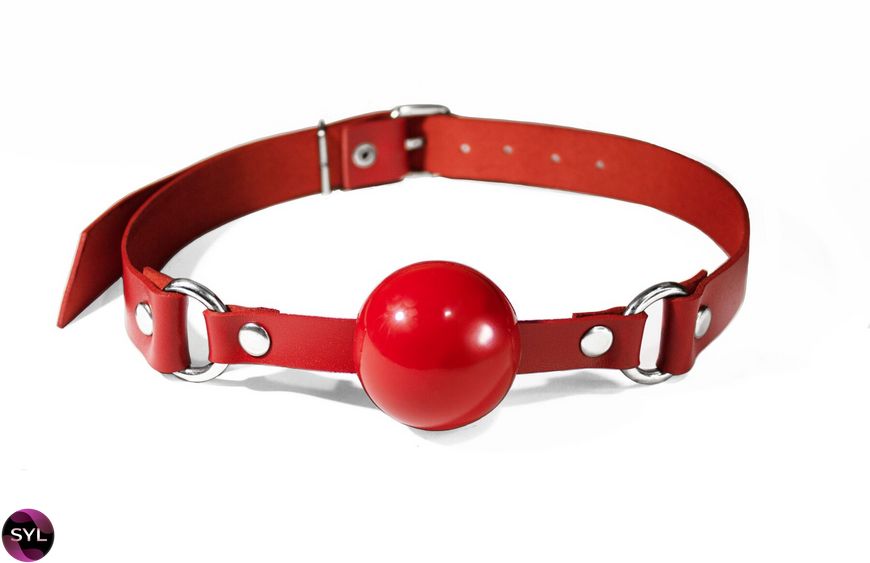 Кляп силіконовий Feral Feelings Silicon Ball Gag Red/Red, червоний ремінець, червона кулька SO8267 SafeYourLove