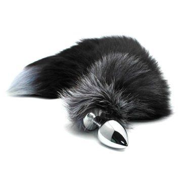 Metalowy korek analny Fox tail Alive Black And White Fox Tail L, średnica 3,9 cm