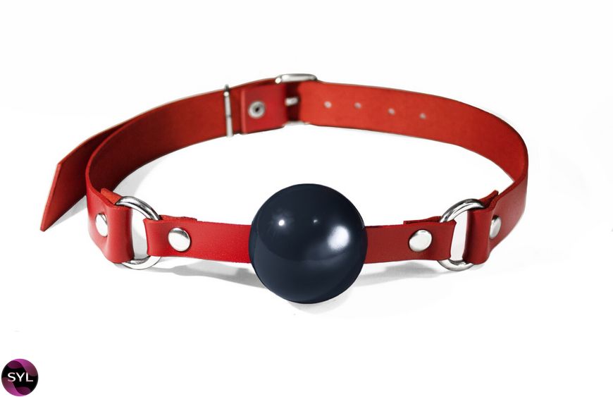 Кляп силіконовий Feral Feelings Silicon Ball Gag Red/Black, червоний ремінець, чорна кулька SO8268 SafeYourLove